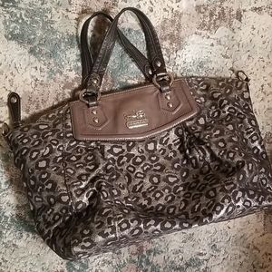 💜 Large Leopard Coach Purse 💜